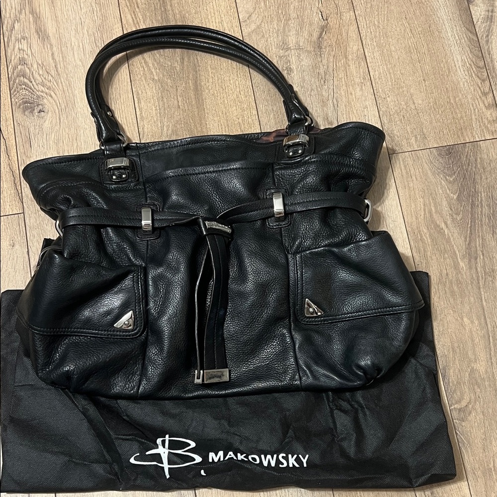 b. makowsky Black Leather Double-Handle Large Tote with Front Pockets